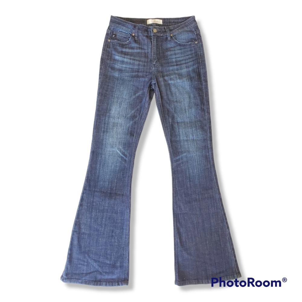 KanCan Dark Wash Mid Rise Flared Fit Denim Jeans Size 9/28